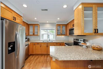 7701 Beacon Place NE #103, Bremerton, WA 98311