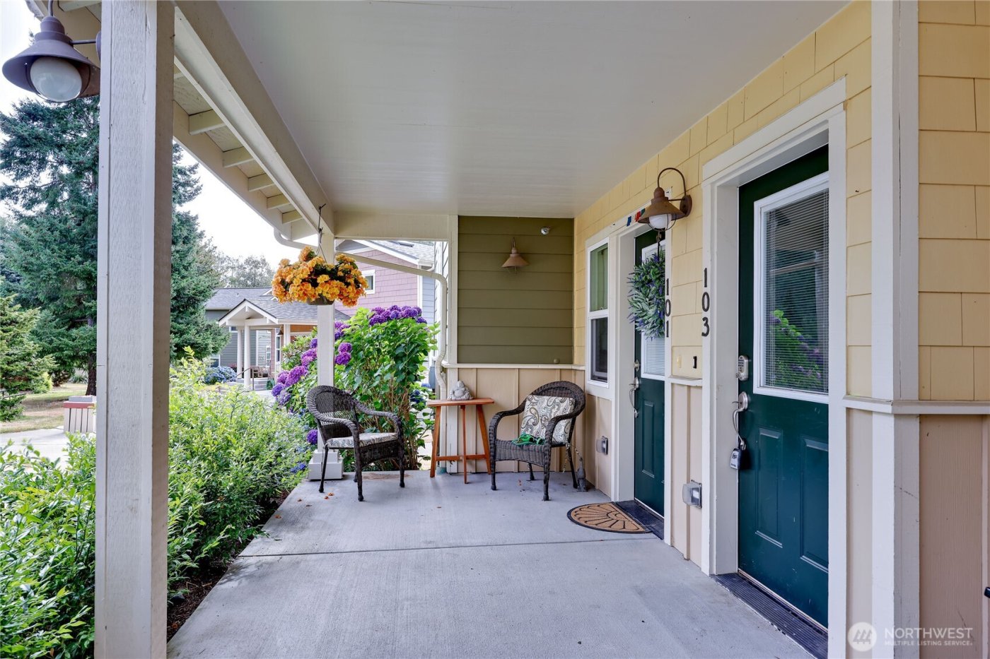 7701 Beacon Place NE #103, Bremerton, WA 98311