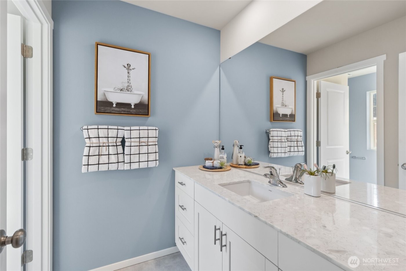 285 Cremini Loop SE #32, Lacey, WA 98513