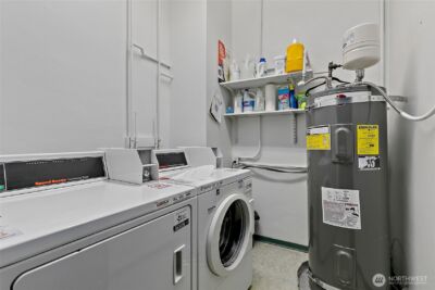 615 Boren Avenue #27, Seattle, WA 98104 - Photo 16