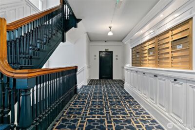 615 Boren Avenue #27, Seattle, WA 98104 - Photo 19