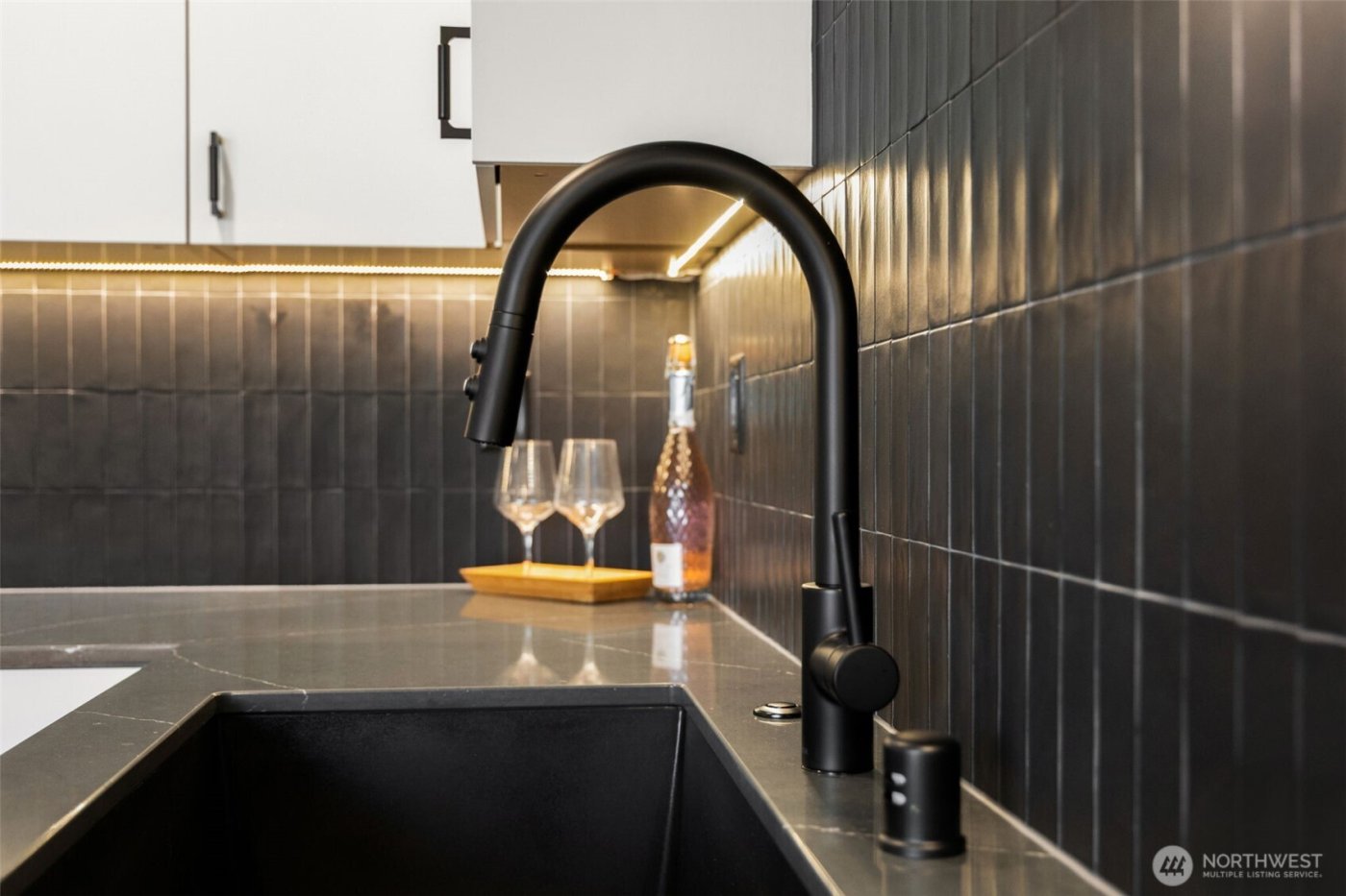 113 24th Avenue E #A, Seattle, WA 98112