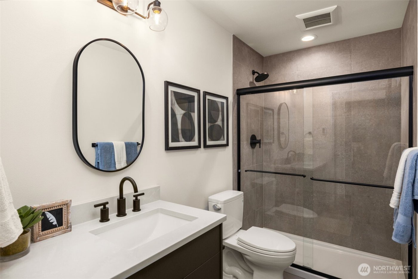 113 24th Avenue E #A, Seattle, WA 98112