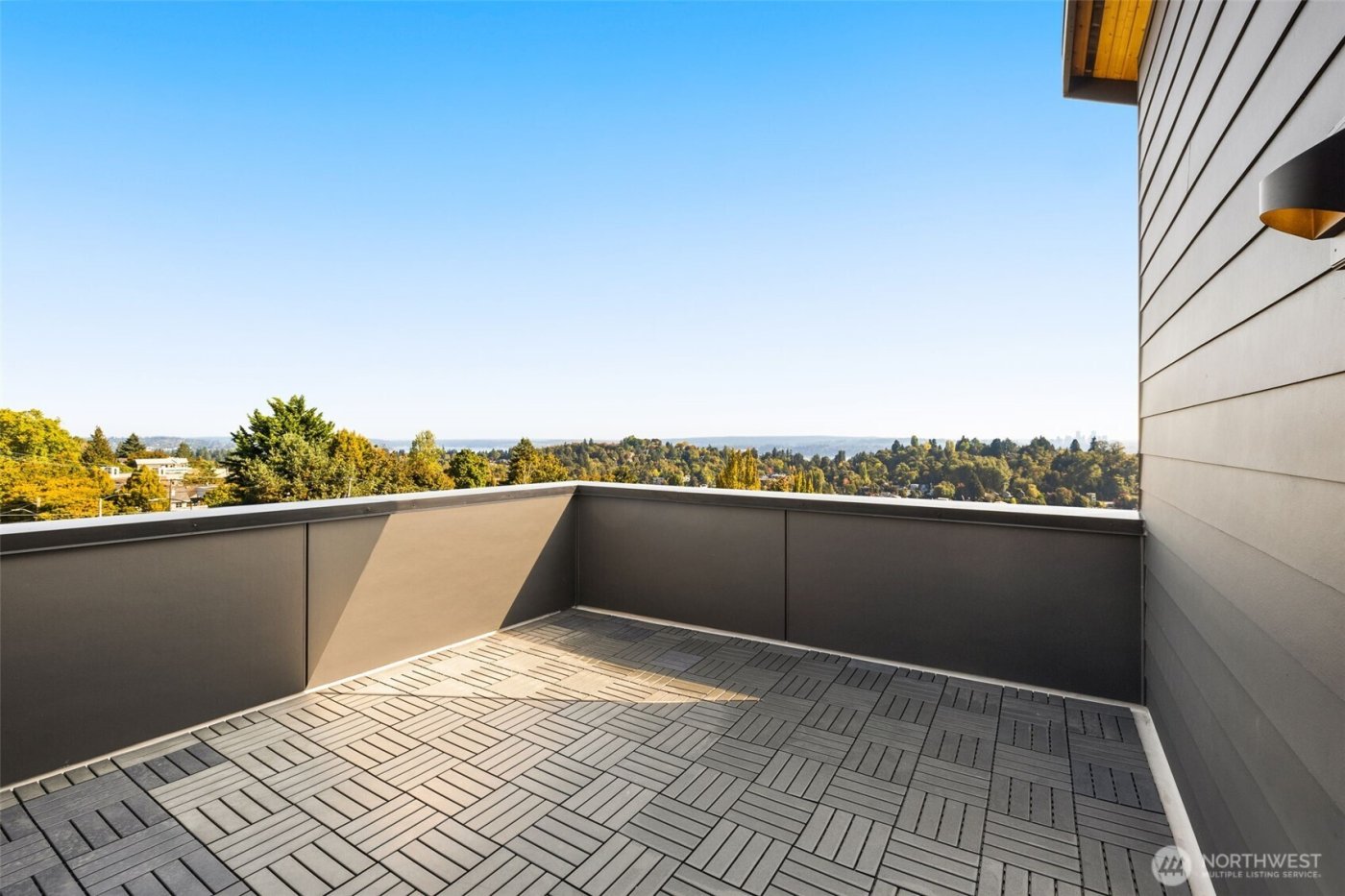 113 24th Avenue E #A, Seattle, WA 98112