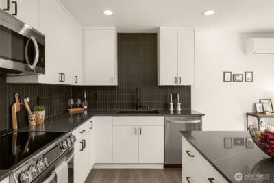 113 24th Avenue E #A, Seattle, WA 98112 - Photo 7