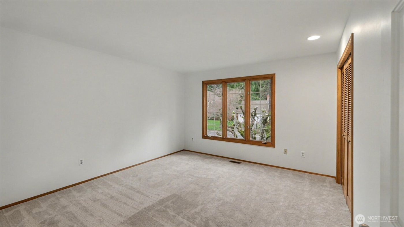 22113 NE 23rd Street , Sammamish, WA 98074