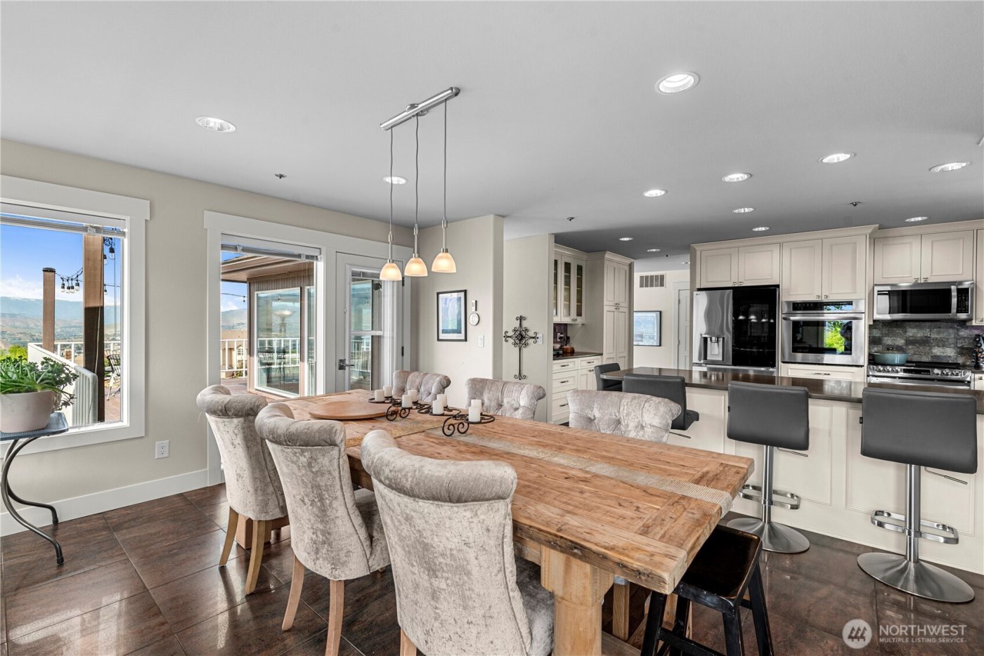 2336 Grand Avenue , East Wenatchee, WA 98802