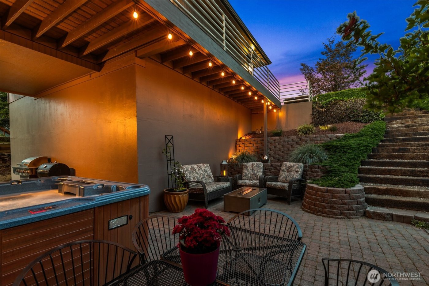 2336 Grand Avenue , East Wenatchee, WA 98802