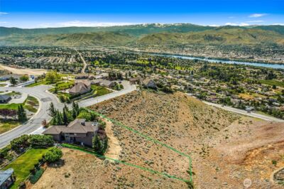 2336 Grand Avenue , East Wenatchee, WA 98802 - Photo 3