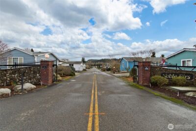 14926 122nd Street E #21, Puyallup, WA 98374 - Photo 4