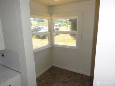 503 E Pe Ell Avenue , Pe Ell, WA 98572 - Photo 6