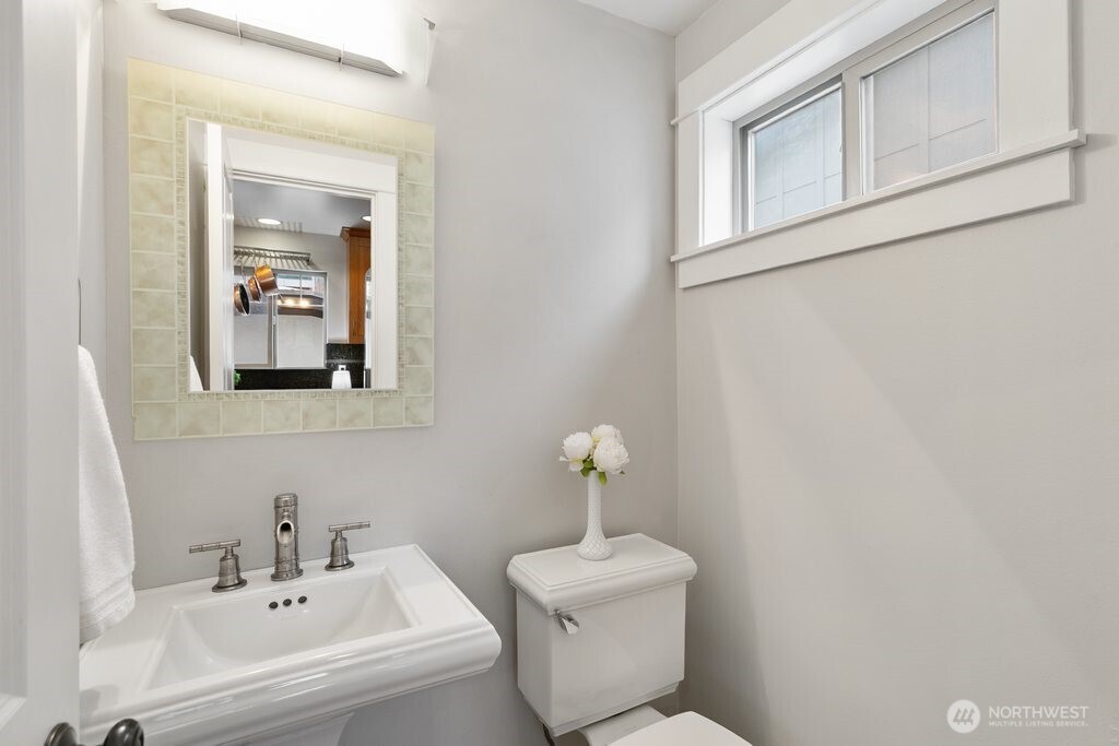 4735 Delridge Way SW #A, Seattle, WA 98106