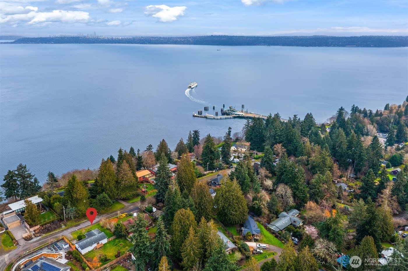10743 SW Cowan Road , Vashon, WA 98070