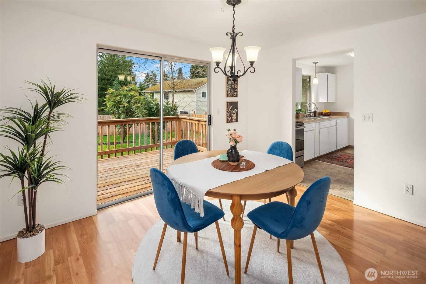 10743 SW Cowan Road , Vashon, WA 98070