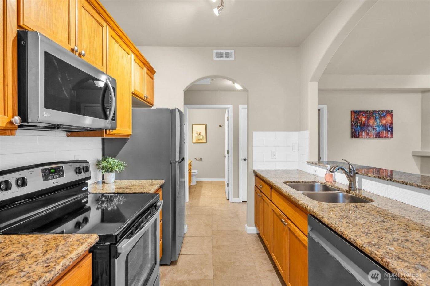 2420 Grand Avenue #301, Everett, WA 98201