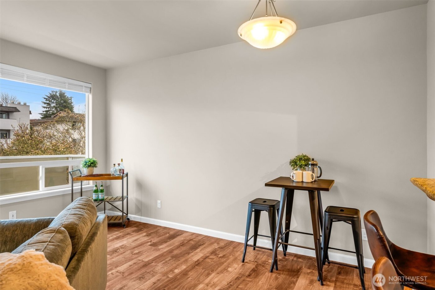 2420 Grand Avenue #301, Everett, WA 98201