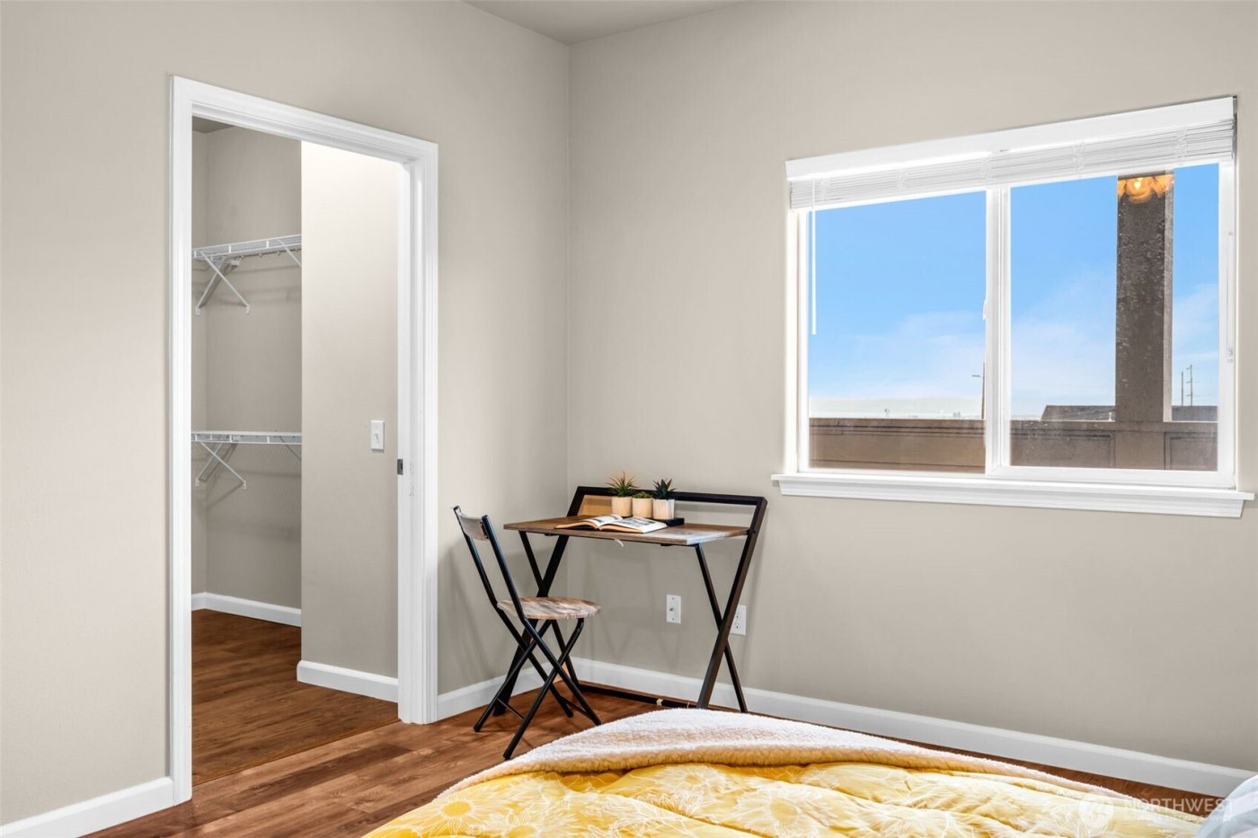 2420 Grand Avenue #301, Everett, WA 98201