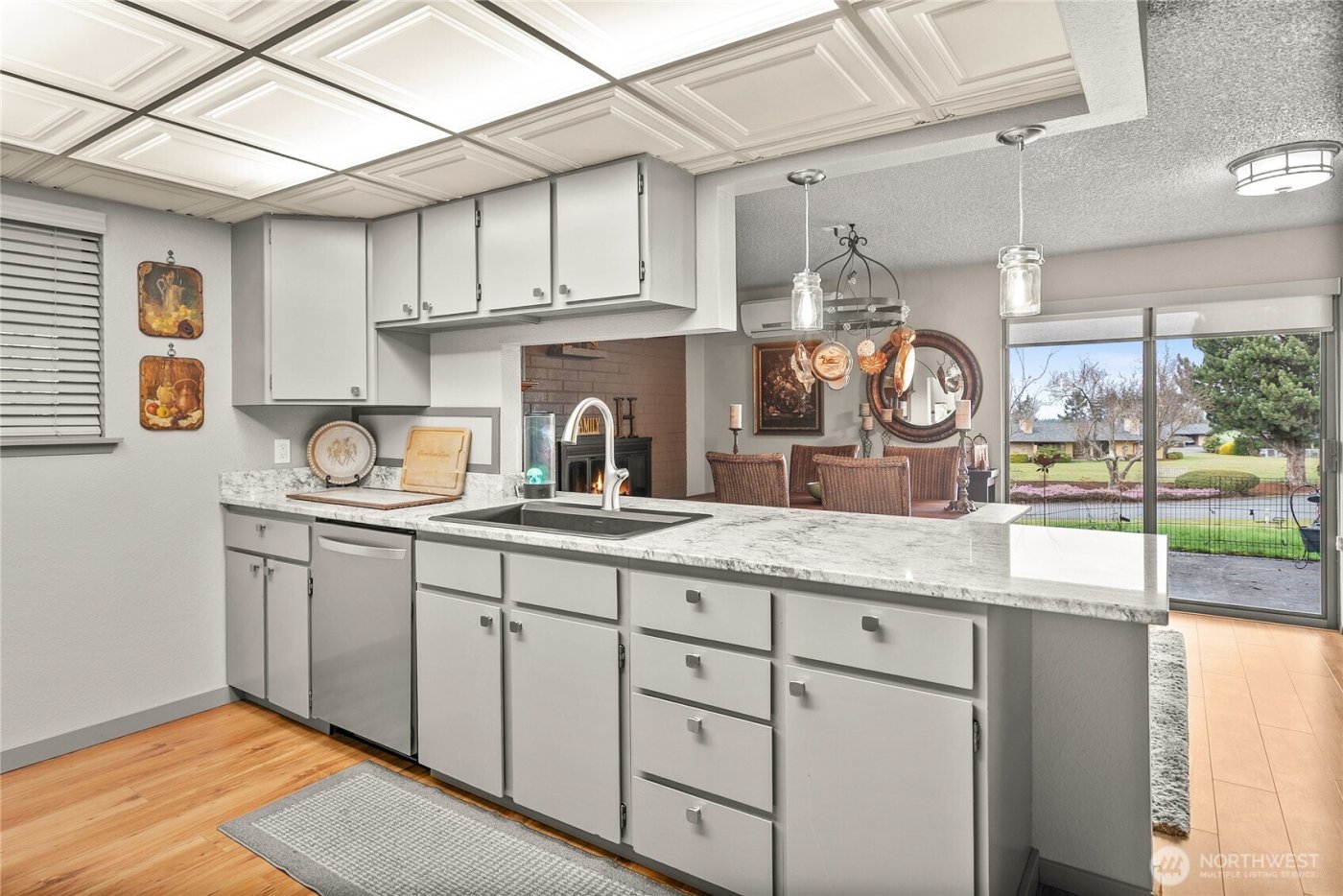 1301 S Third Avenue #15D, Sequim, WA 98382