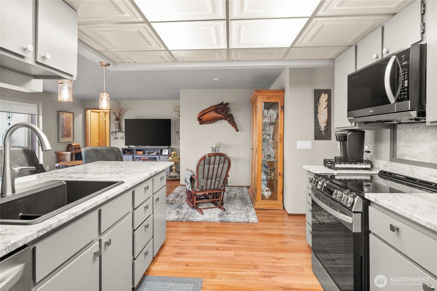 1301 S Third Avenue #15D, Sequim, WA 98382