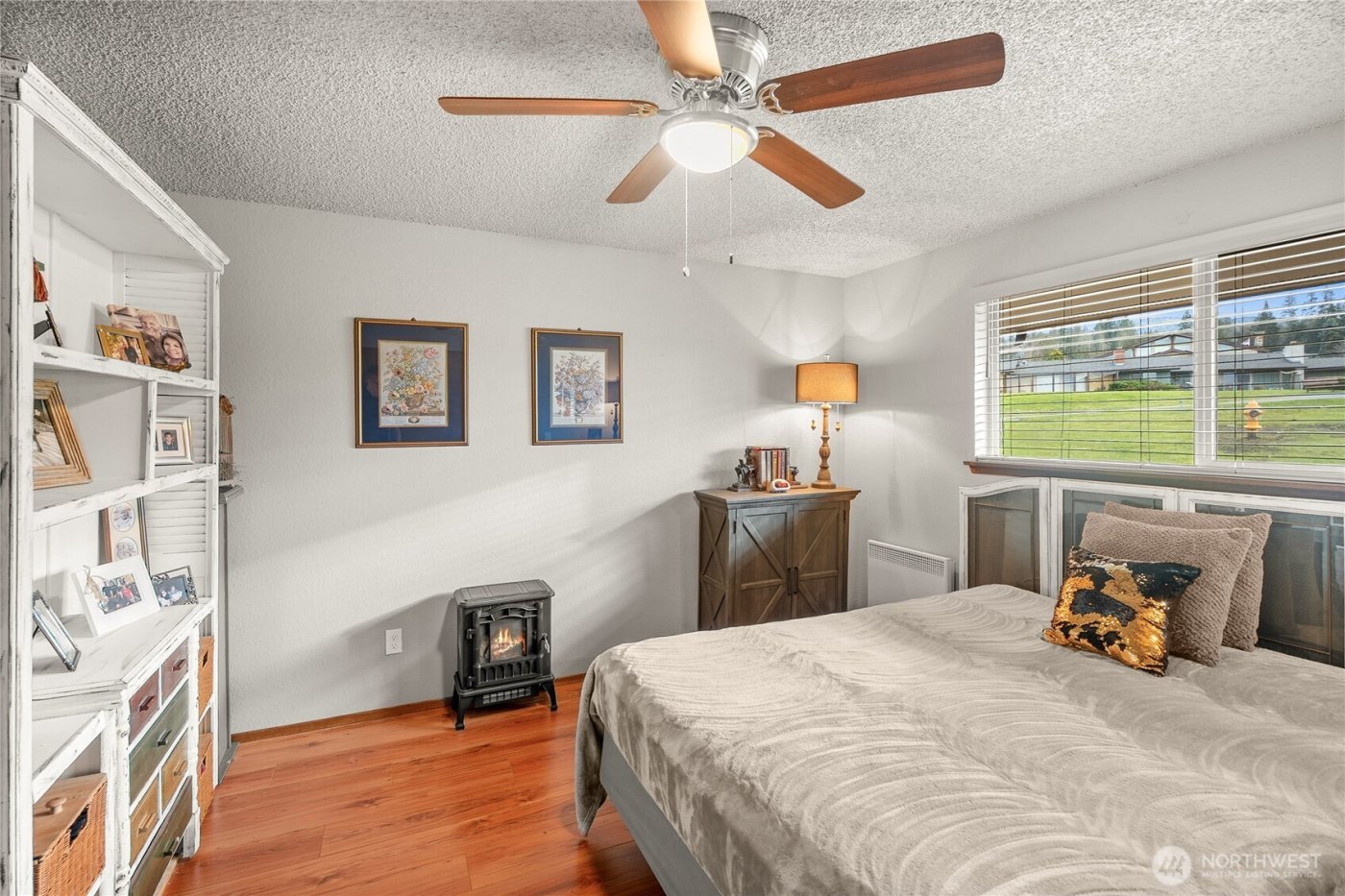 1301 S Third Avenue #15D, Sequim, WA 98382