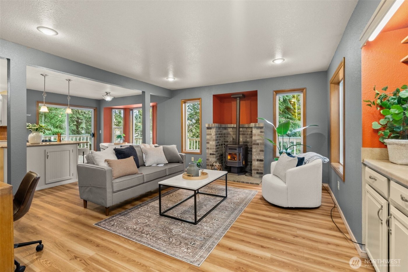 710 Z Street Se , Tumwater, WA 98501