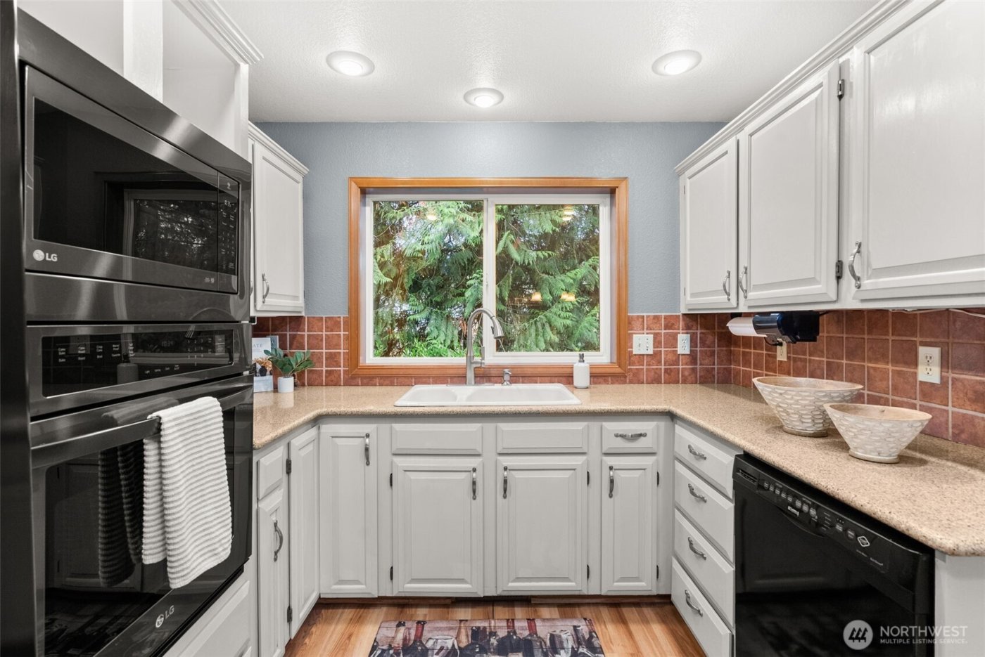 710 Z Street Se , Tumwater, WA 98501