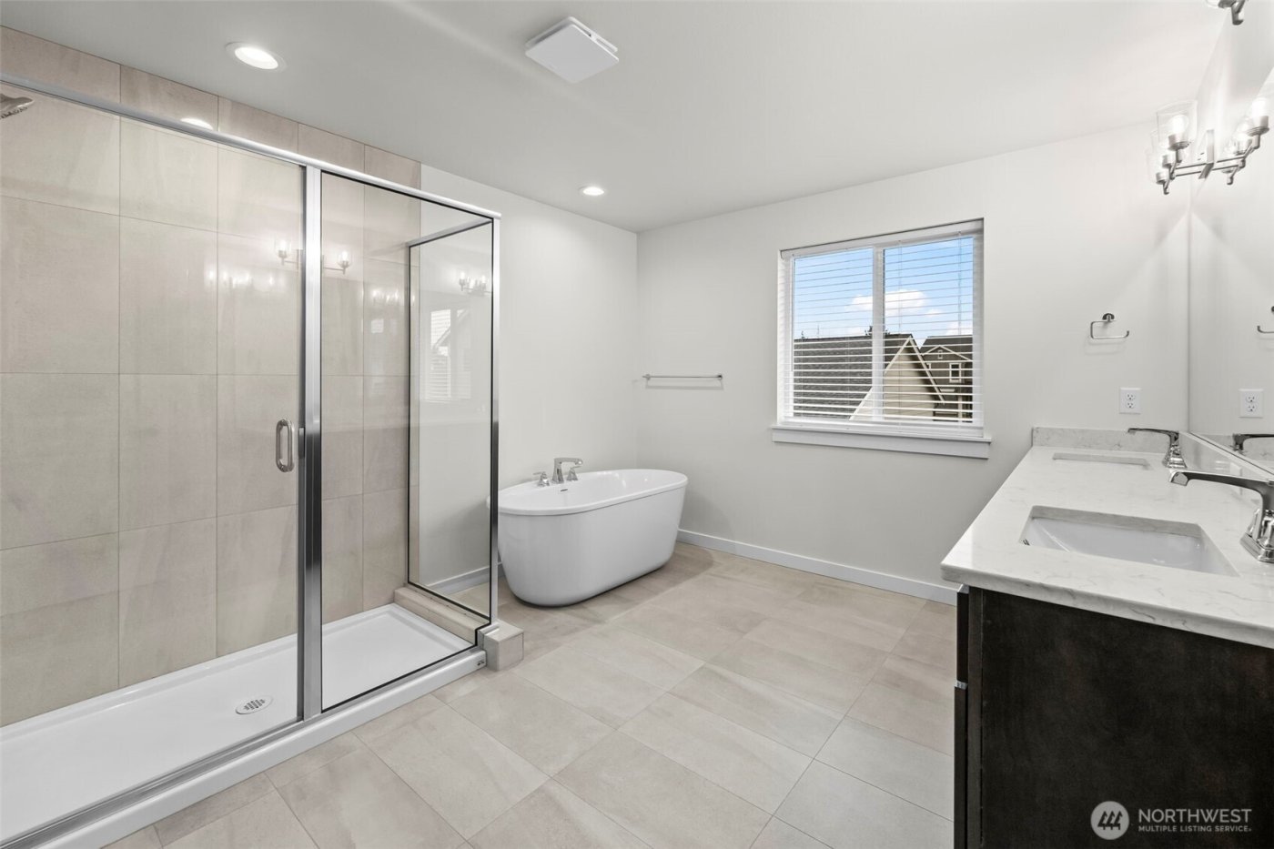 3189 Roosevelt Avenue , Enumclaw, WA 98022