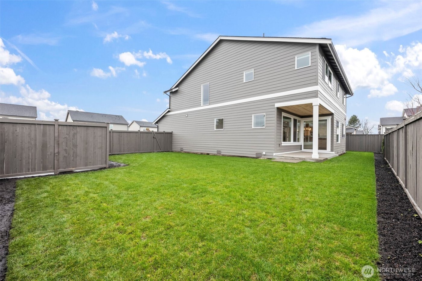 3189 Roosevelt Avenue , Enumclaw, WA 98022