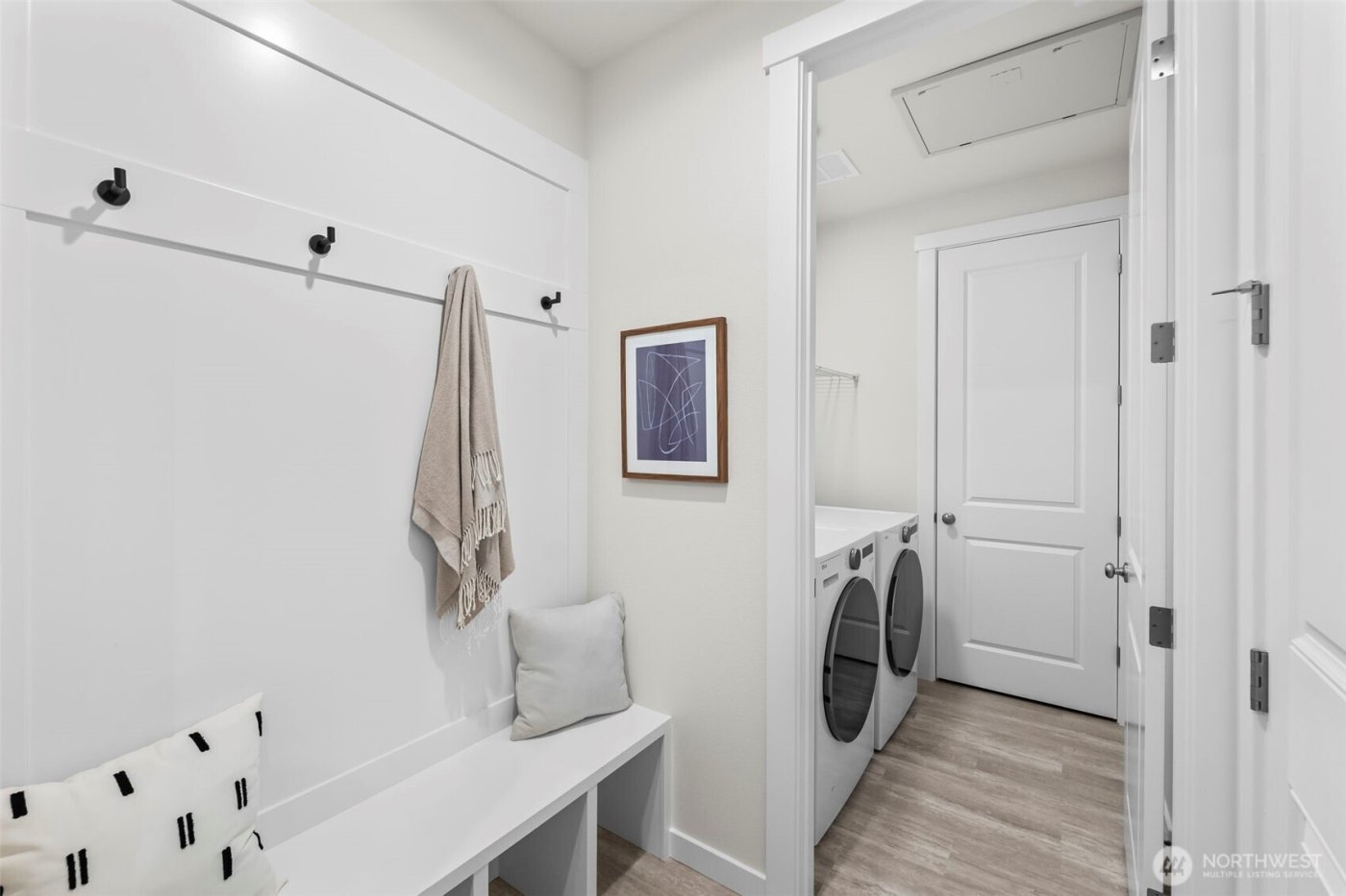 1595 Lockridge Loop E, Enumclaw, WA 98022