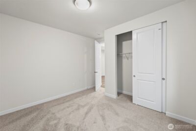 1595 Lockridge Loop E, Enumclaw, WA 98022 - Photo 30