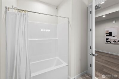 1595 Lockridge Loop E, Enumclaw, WA 98022 - Photo 32