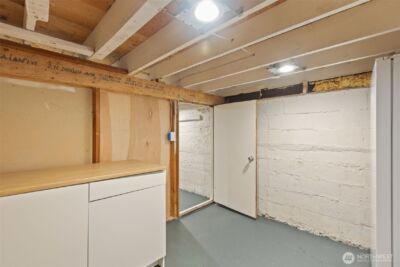 3915 SW Hinds Street , Seattle, WA 98116 - Photo 29