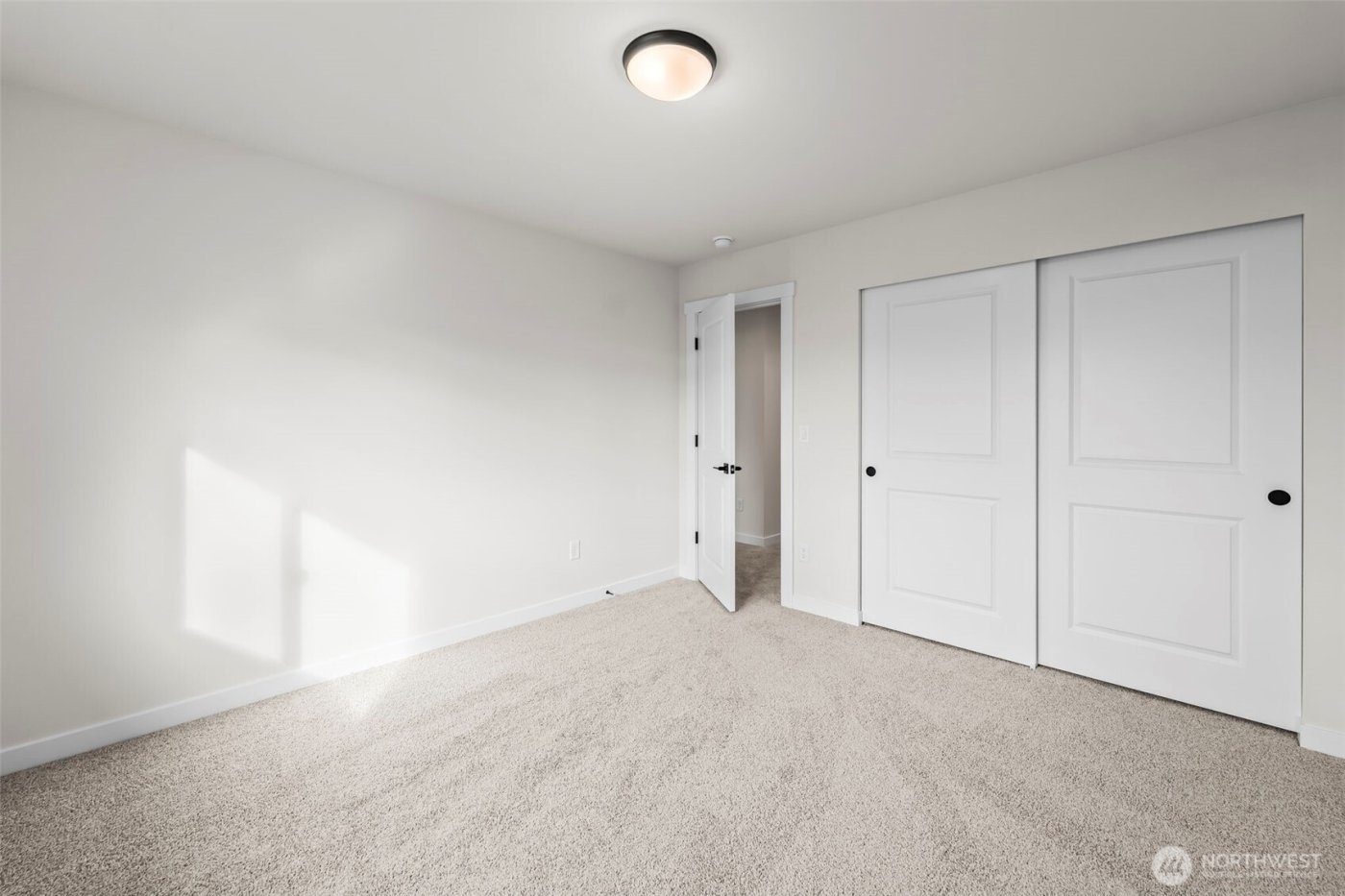 3183 Roosevelt Avenue , Enumclaw, WA 98022