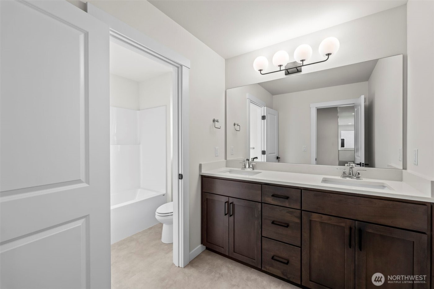 3183 Roosevelt Avenue , Enumclaw, WA 98022