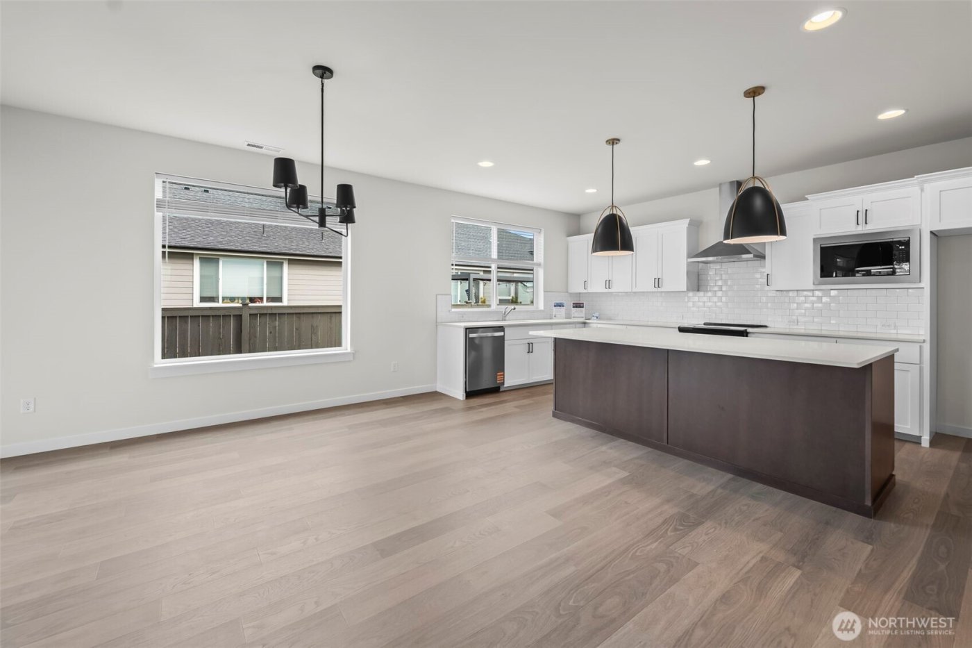 3183 Roosevelt Avenue , Enumclaw, WA 98022