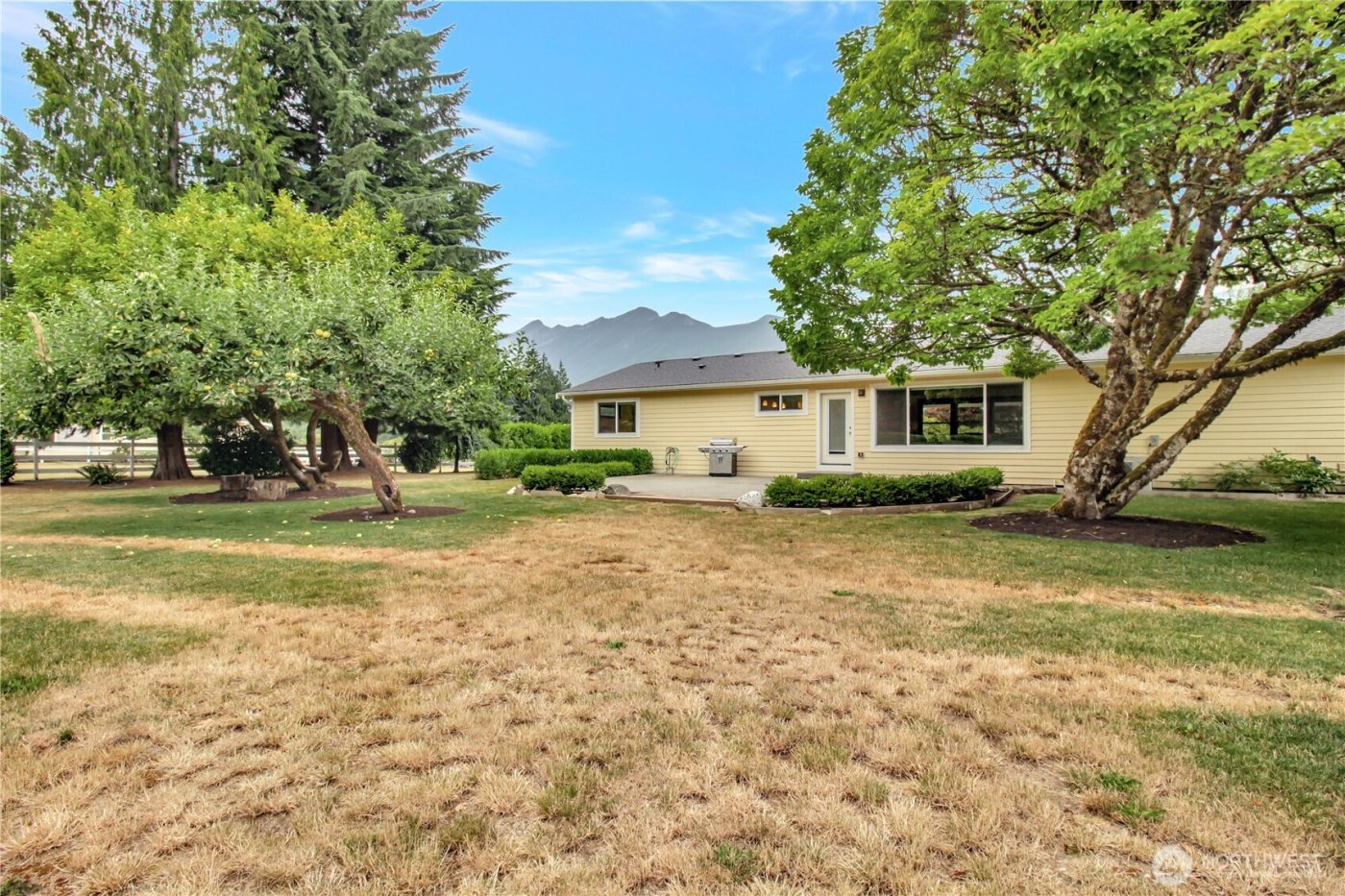 38324 State Route 530 NE, Arlington, WA 98223