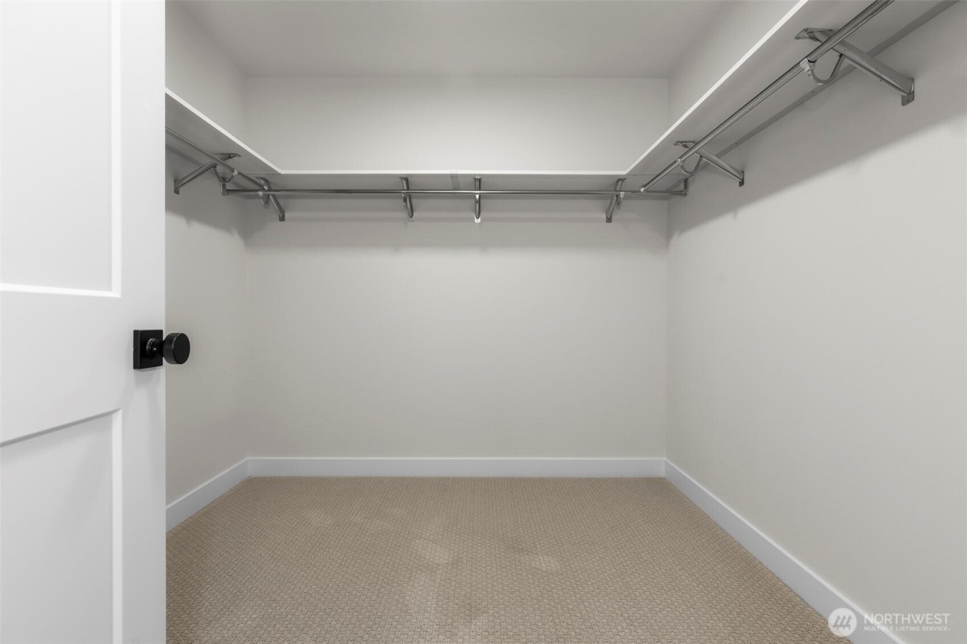 1617 Lockridge Loop E, Enumclaw, WA 98022