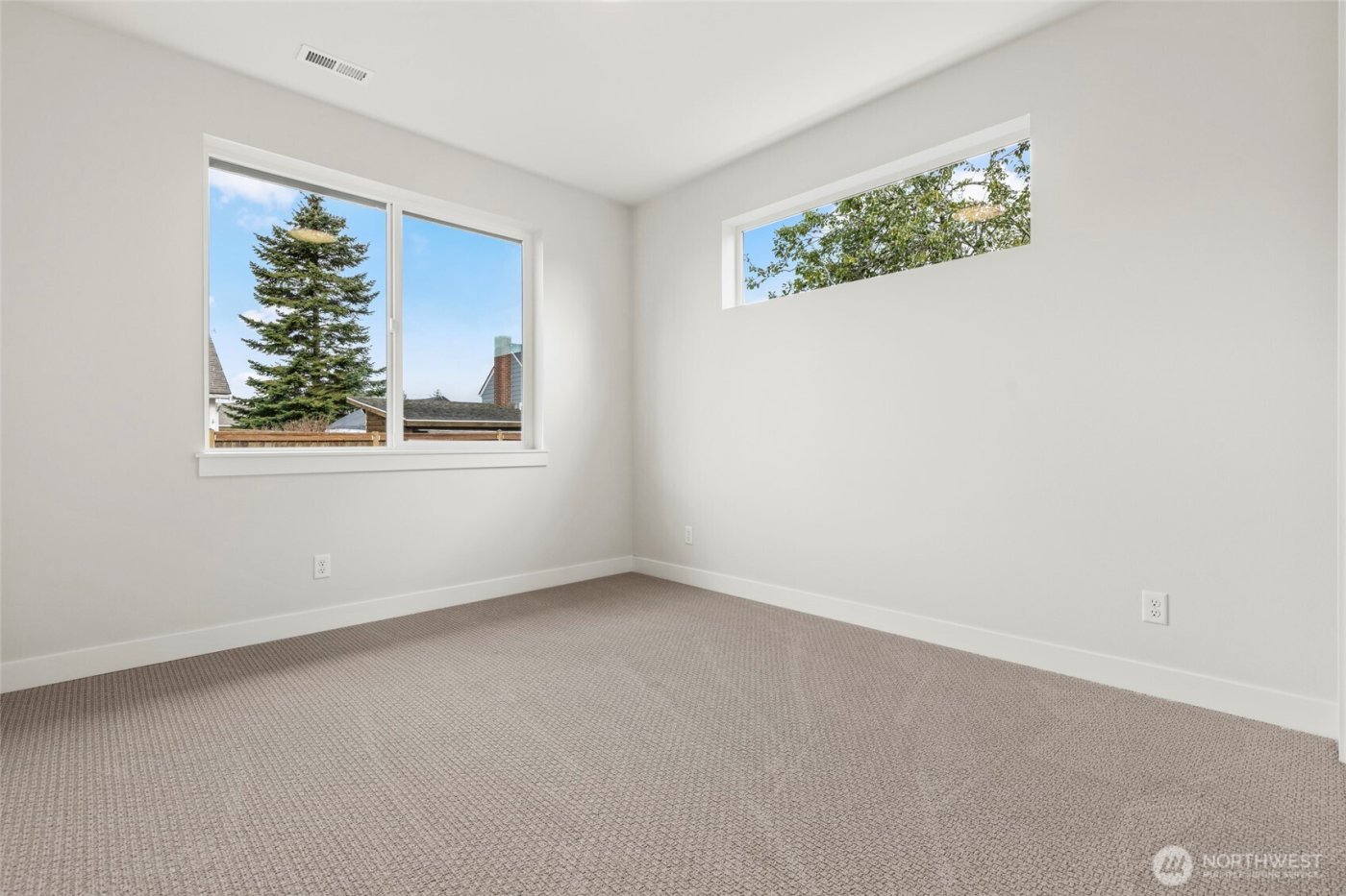 1573 Lockridge Loop E, Enumclaw, WA 98022