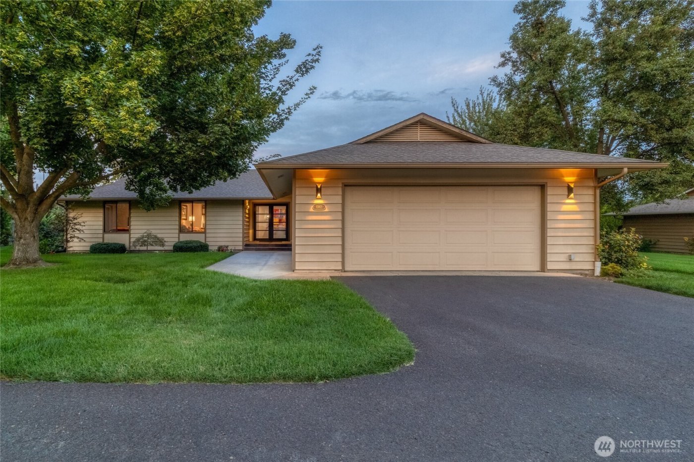 1382 Highland Road , Walla Walla, WA 99362