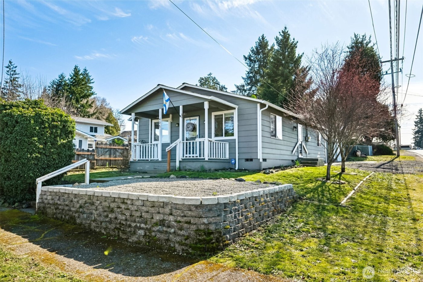 405 E Bellevue Avenue , Shelton, WA 98584