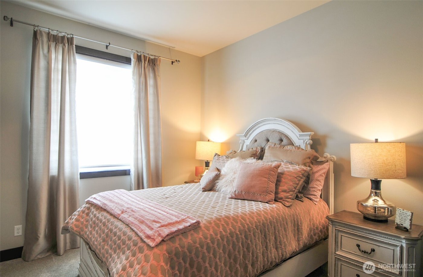 613 S Perry Avenue , East Wenatchee, WA 98802