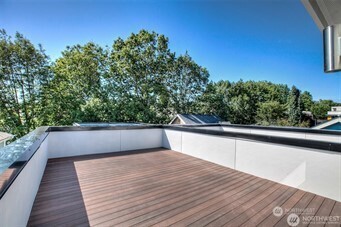 732 26th Avenue S #B, Seattle, WA 98144