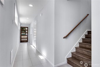 732 26th Avenue S #B, Seattle, WA 98144