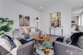 732 26th Avenue S #B, Seattle, WA 98144