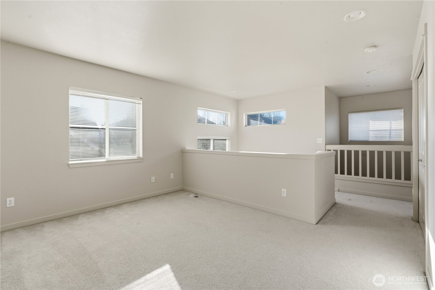 15743 NE 95th Way #53, Redmond, WA 98052