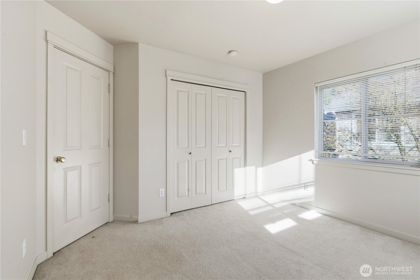 15743 NE 95th Way #53, Redmond, WA 98052