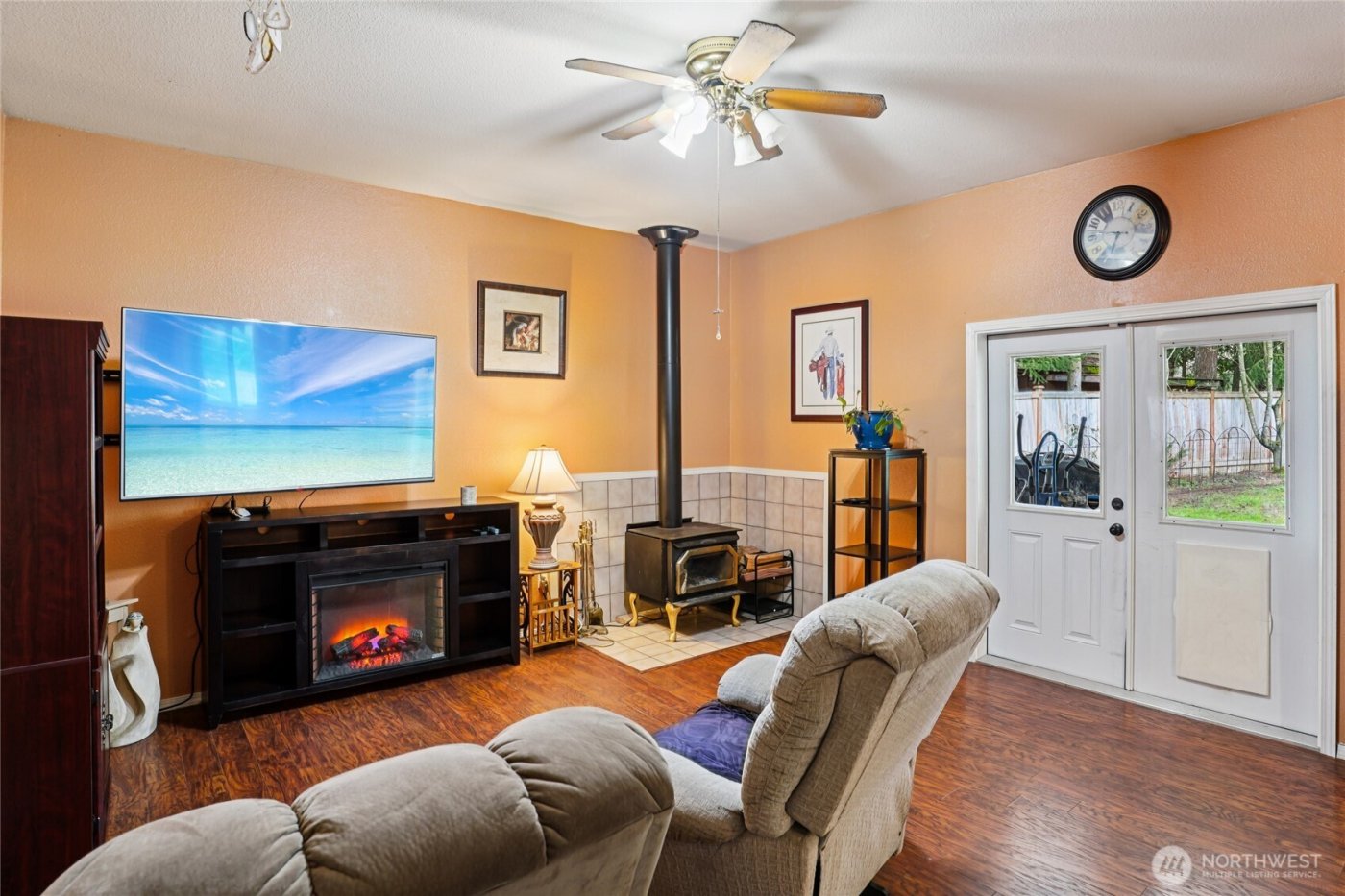 11404 208th Avenue E, Bonney Lake, WA 98391