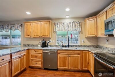 11404 208th Avenue E, Bonney Lake, WA 98391 - Photo 9