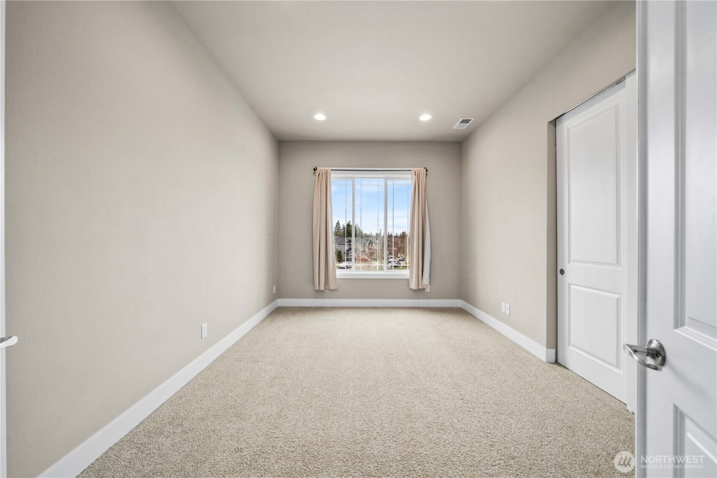 13813 187th Avenue Ct E, Bonney Lake, WA 98391