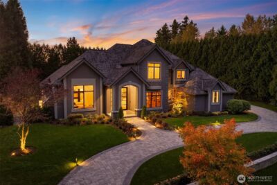 105 Windsor Drive SE, Sammamish, WA 98074